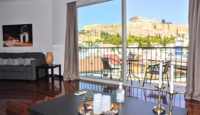 Spectacular Acropolis view apartment