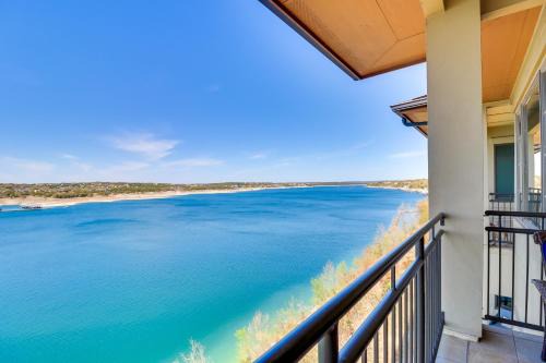 Top-Floor Lake-View Condo w/Boat Dock Access
