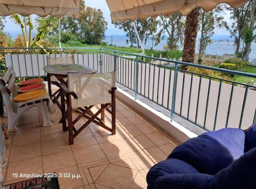 Top floor on villa, 3' from center, by the sea! Host is Efi Kwsta