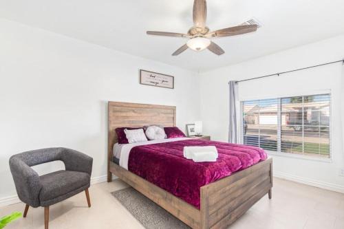 Vernon House -Cozy Vacation Home Near State Farm Stadium with Gym-Kitchen-Free Parking