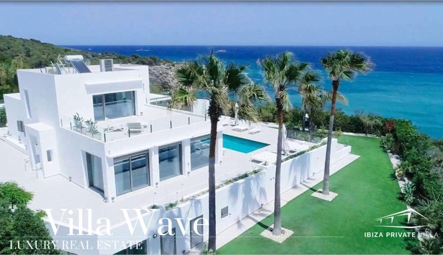 Villa Wave