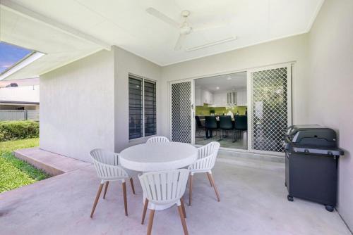 Zenhouse Harmony 4BR Modern Home Near CDU and Hospital