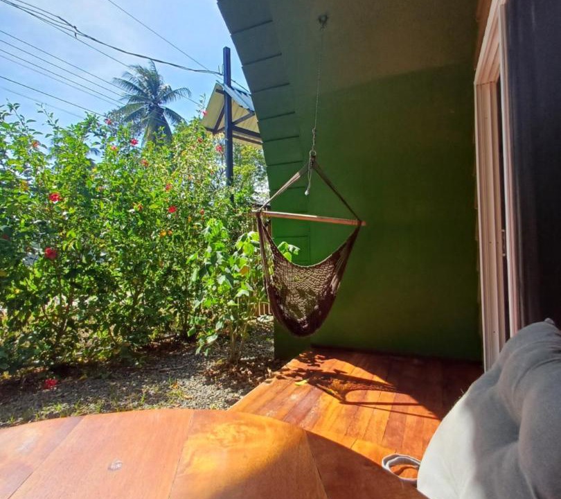 Cahuita House | Domos del Caribe
