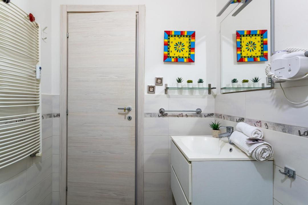 Photo of Bathroom in Monti