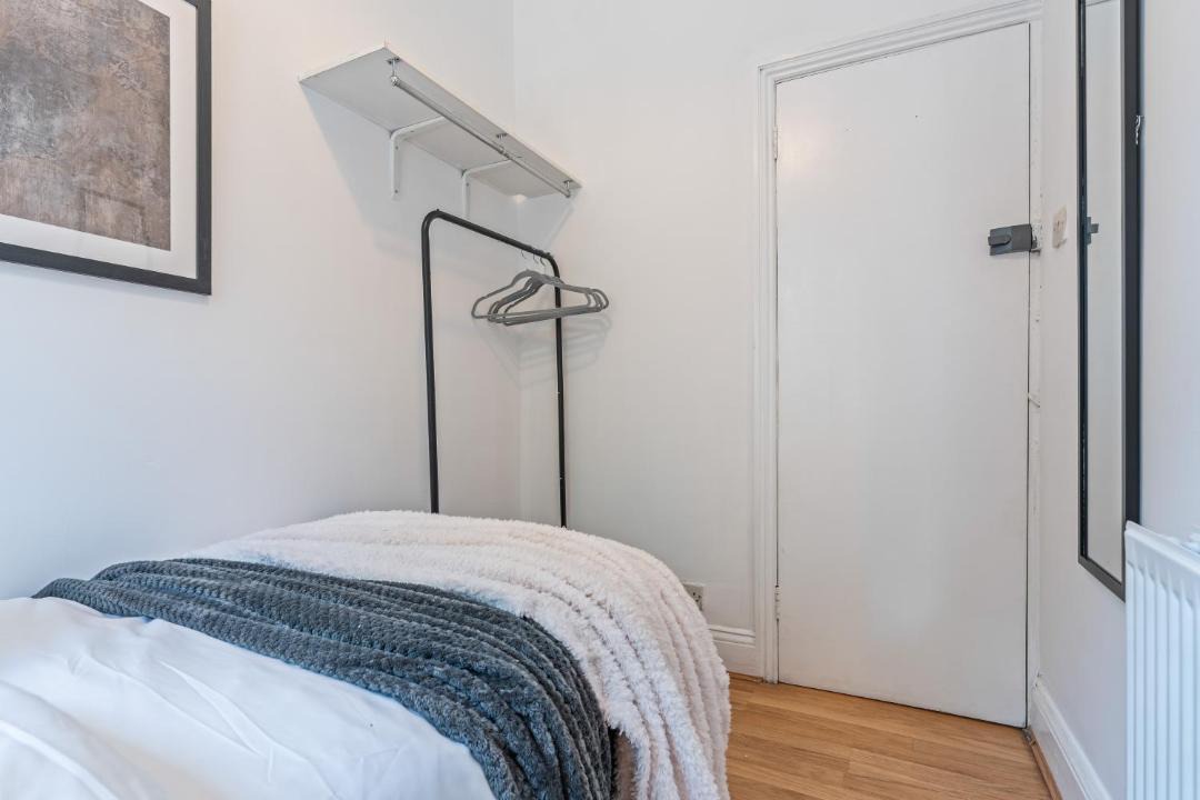Photo of Bedroom in Bath