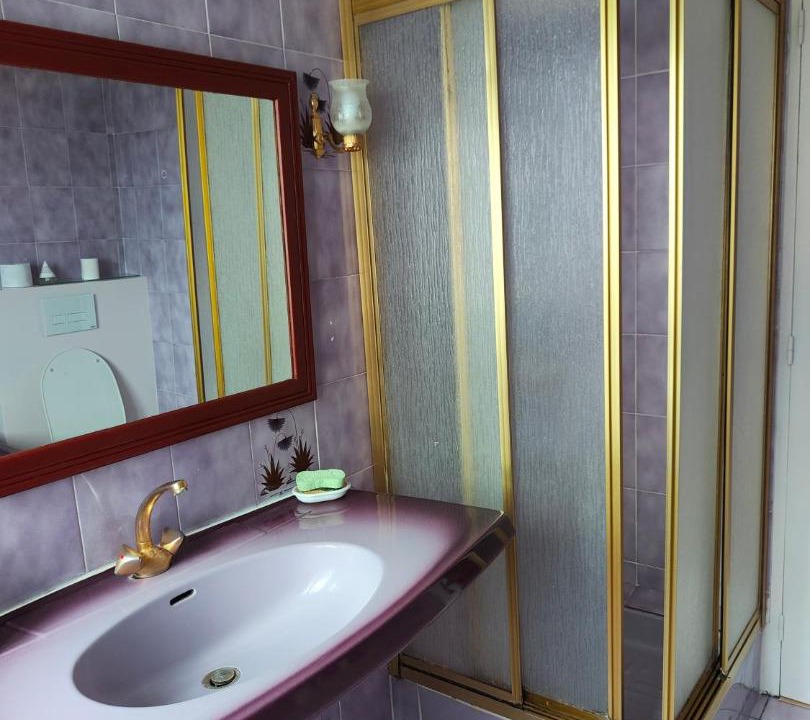 Photo of Bathroom in Saumur