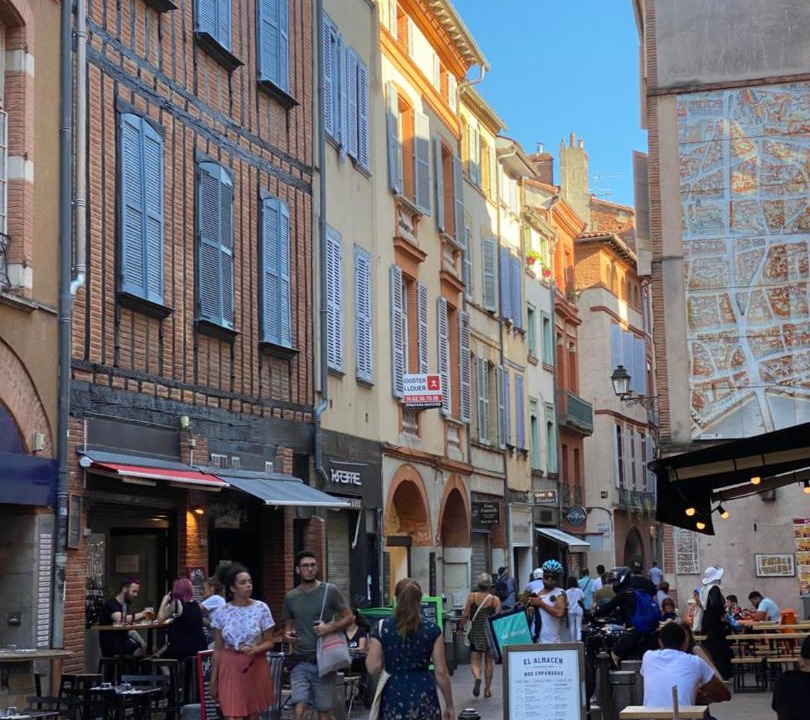 Photo of Others in Carmes