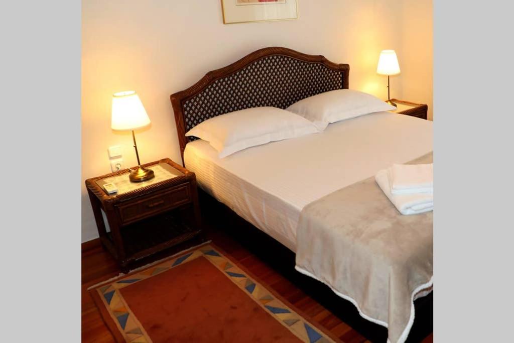 Photo of Bedroom in Volos City Centre