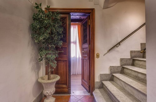 Rione III Colonna Apartment | Holiday House of luxury in the heart of the historical center of Rome