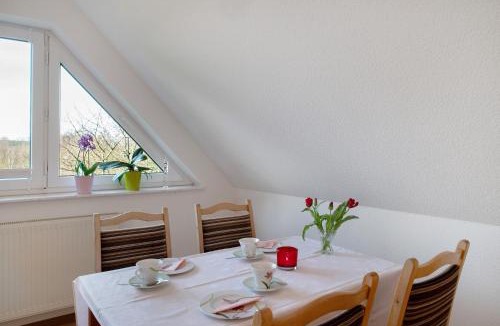 Demmin Apartment | Süd-Balkon an der schönen Peene