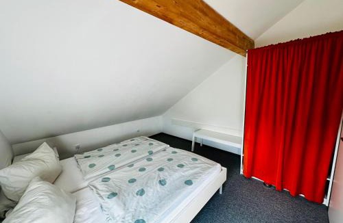 Ebersberg District Apartment | Ferienwohnung Munchen