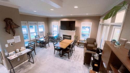 Revelstoke Bed & Breakfast | Cornerstone Bed and Breakfast