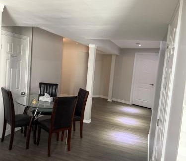 Bradford Apartment | Beautiful&Spacious 2 Bedroom Basement Family Suite
