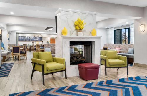 Auburn Hills Hotel | Hampton Inn Detroit/Auburn Hills-North