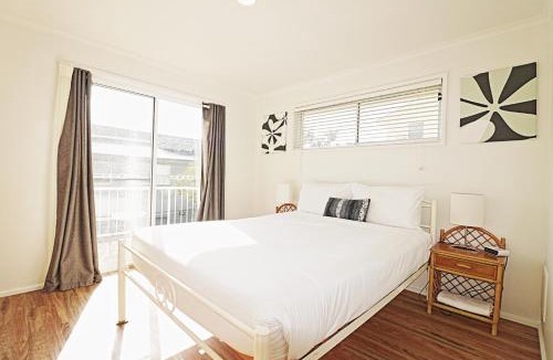 Merimbula Apartment | Beachcomber - Pet Friendly