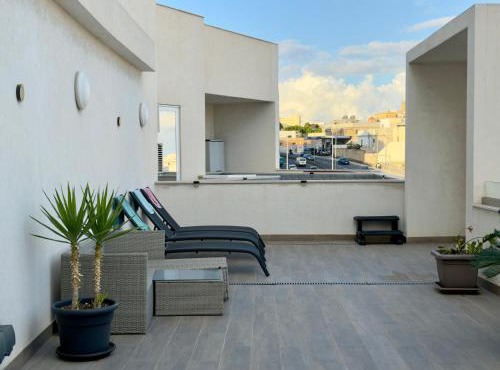 Eva's Penthouse with private Swimming pool by ELDI