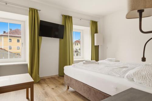 Hotel Lebzelter Straßwalchen, Familien und Business Aufenthalt, Seengebiet, Erlebnispark