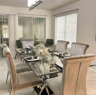 Modern 3BR Home with Pool and Patio Close to Strip