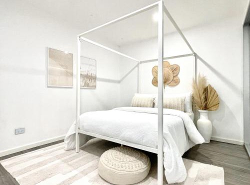 Luxury Urban Oasis