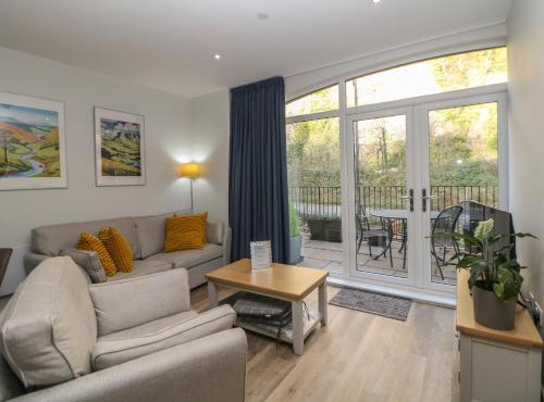 2 Rock Mill Holiday Apartments