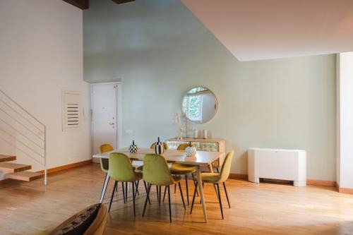 Elegant apartment with patio at Piazza Navona