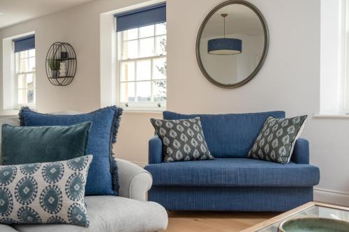 Bath Penthouse with amazing views and lift access